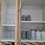 Modern 3 Bedroom 2 Bathroom Free Wifi Location مدليسبره