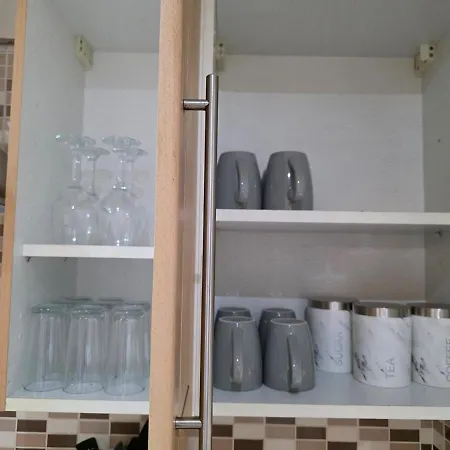 Modern 3 Bedroom 2 Bathroom Free Wifi Location Μίντλεσμπρο
